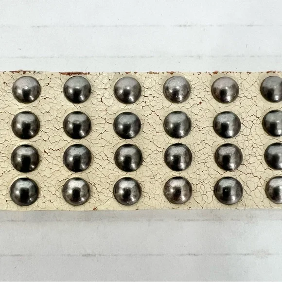 Y2K Inspired Leather Metal Studded Belt Women’s S Goth Punk Rock Distressed - Picture 6 of 10